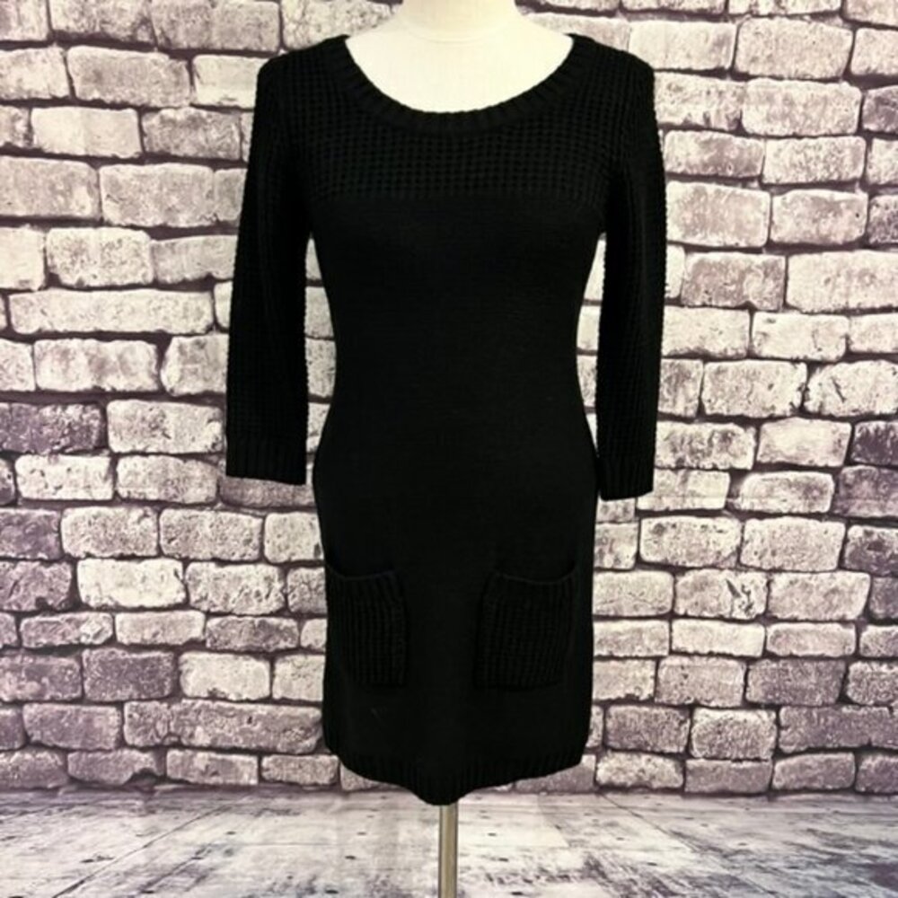Pink Rose NWT 3/4 Sleeve Knit Dress Size Medium